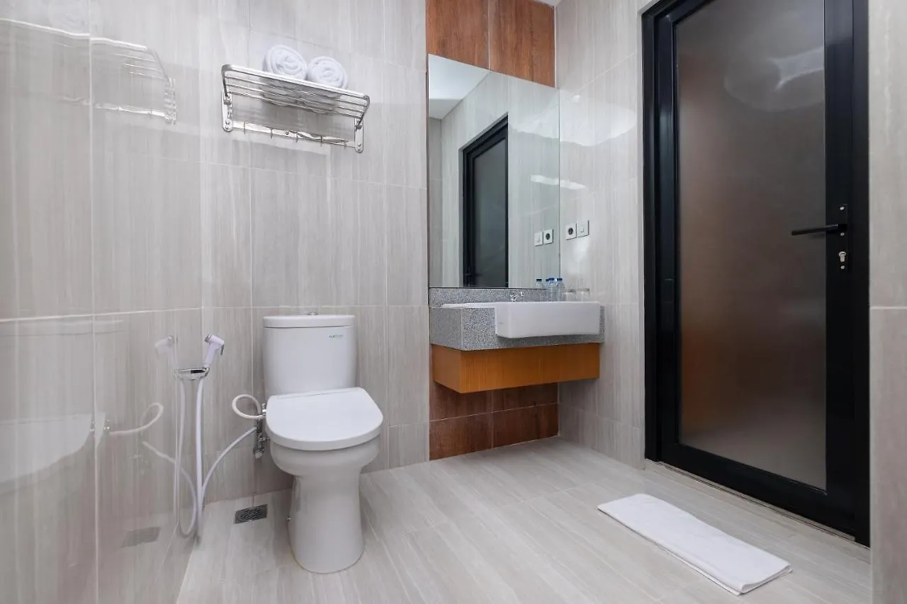 Aralea Coliving Hotel Denpasar