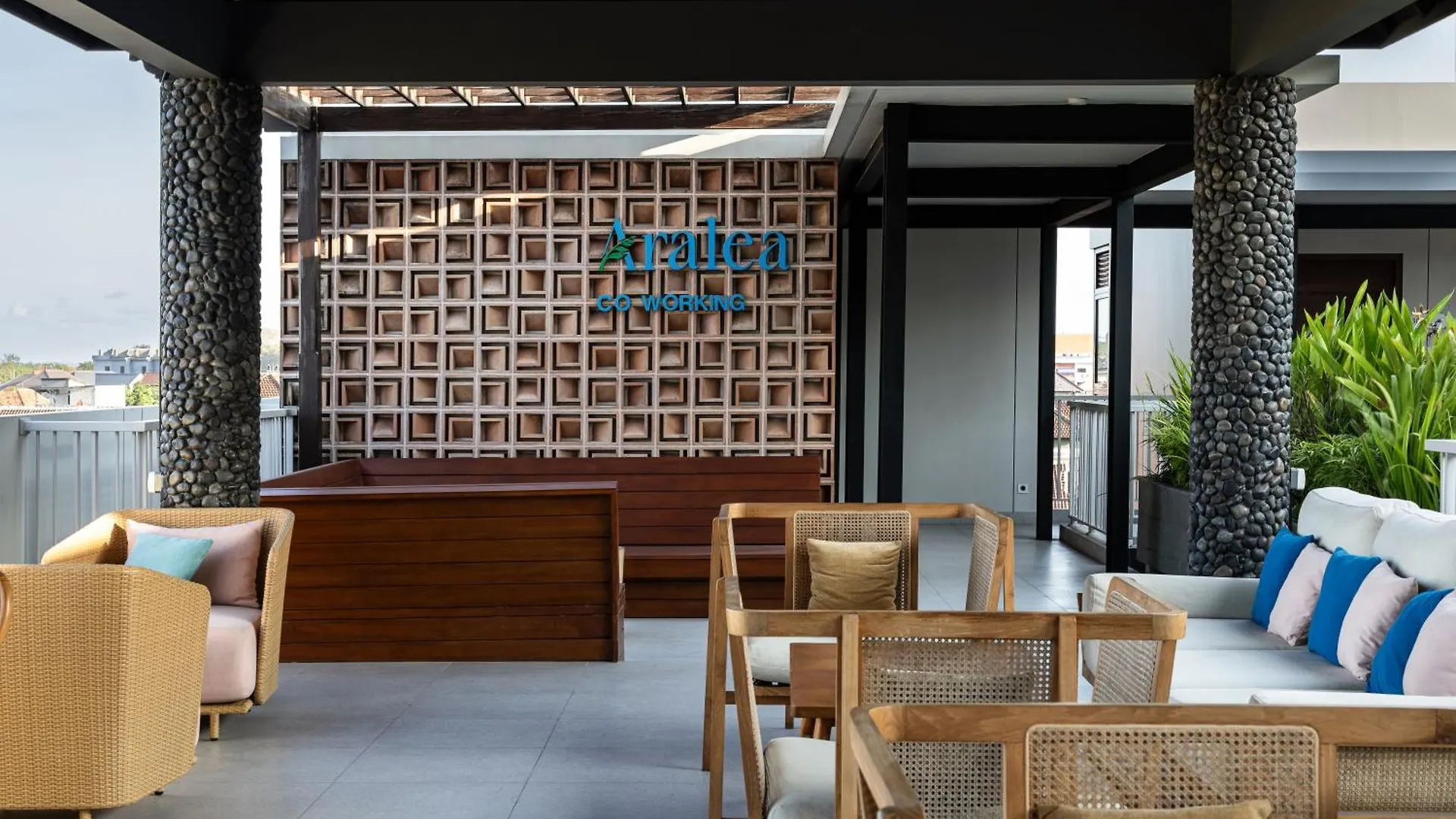 Aralea Coliving Hotel Denpasar  3*, Denpasar (Bali) Indonesia